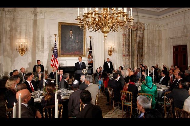  Barack Obama s'exprimait devant des diplomates des pays islamiques et des représentants de la communauté musulmane lors d'un dîner à la Maison blanche.