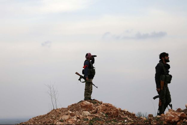 Des soldats syriens en appui de l'armée turque près d'Afrine.