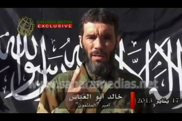  Mokhtar Belmokhtar, dans une vidéo de revendication de l'attaque d'In Amenas diffusée le 21 janvier.