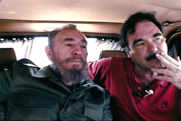 Fidel Castro et Olivier Stone lors du tournage du film "Commandante".