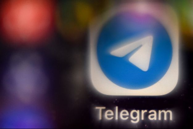 Les deux hommes ont été repérés par des échanges sur la messagerie cryptée Telegram.