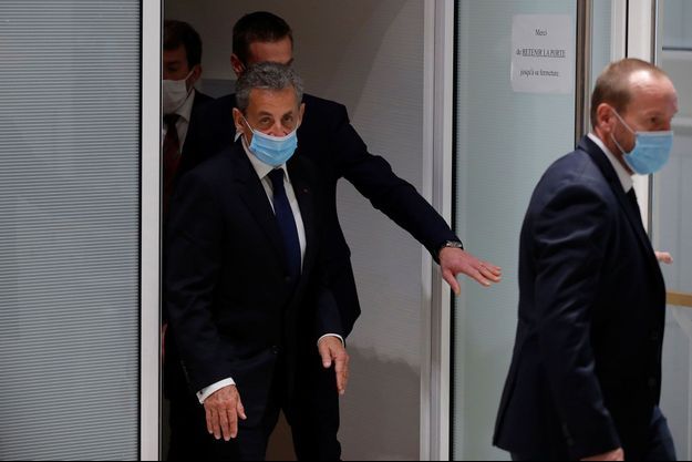 Nicolas Sarkozy après le verdict, lundi, au tribunal de Paris.