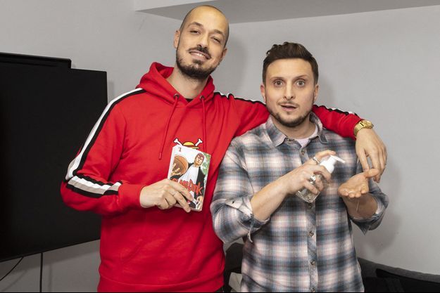 les youtubeurs mcfly et carlito ont tourne leur video a l elysee