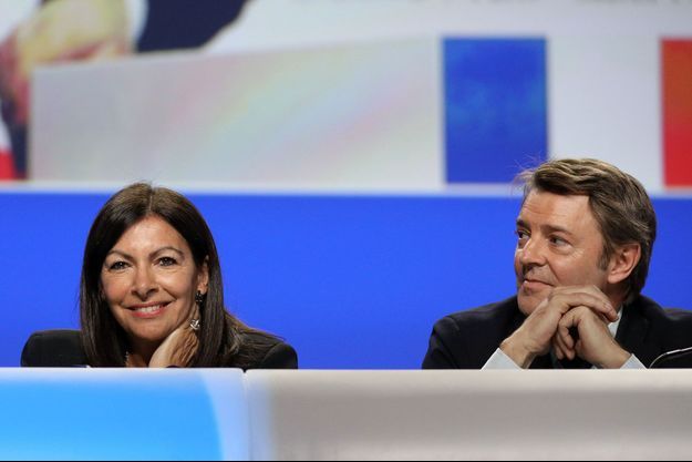 Anne Hidalgo et François Baroin ici en 2019 au congrès des maires et des présidents d'intercommunalités de France.