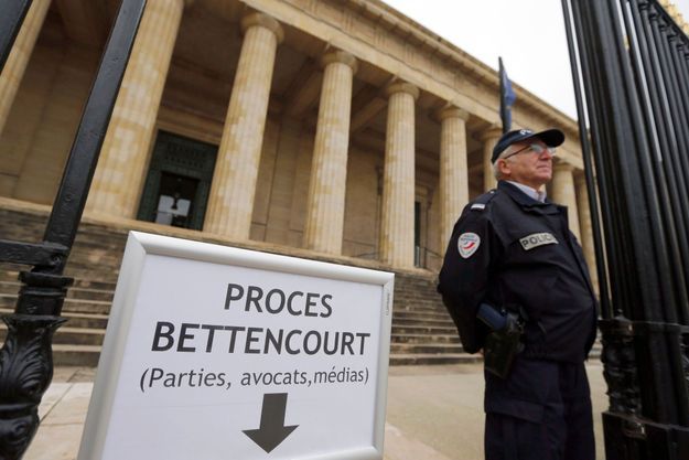 L'entrée du Palais de Justice de Bordeaux.