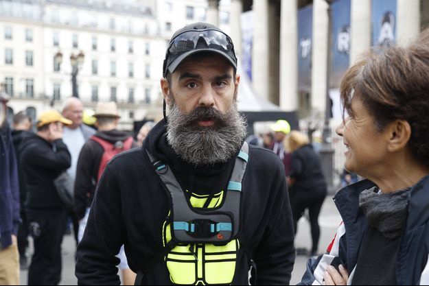 Des figures des "gilets jaunes" réclament une rencontre ...