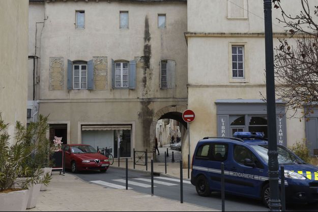A Lunel, dans l'Hérault, le 27 janvier, après l'arrestation de cinq djihadistes présumés.