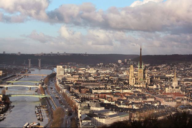 Rouen, vu des hauteurs en mai 2018. 