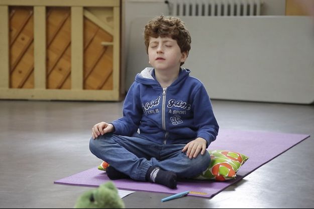 Sacha, 6 ans, médite tous les jours depuis deux ans.