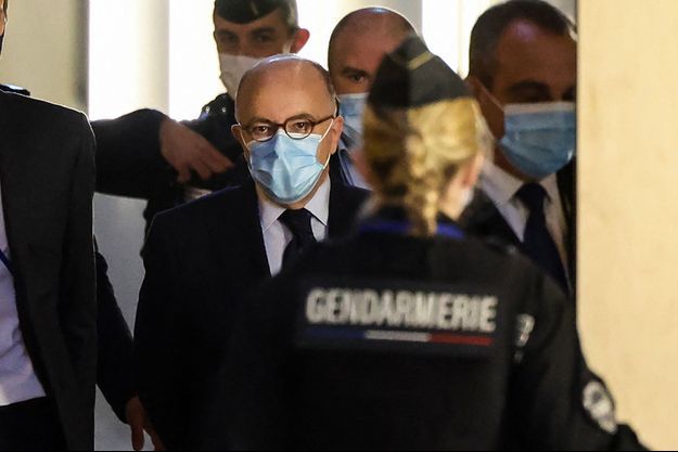 Bernard Cazeneuve, mercredi a témoigné devant la cour d'assises spéciale de Paris.
