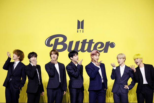 BTS lors de la conférence de presse promotionnelle de leur dernier titre "Butter".