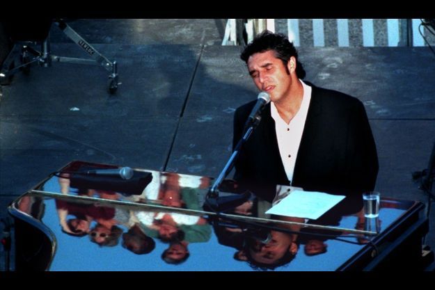 Julien Clerc donnera un concert en direct et en 3D
