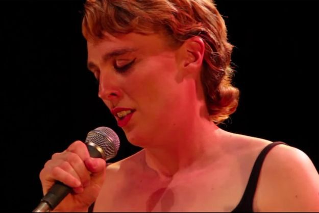 La Chanteuse Francaise Barbara Weldens Mortellement Electrocutee Sur Scene Une guerriere du live, physique et genereuse. la chanteuse francaise barbara weldens