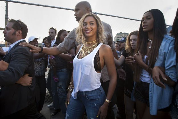 Beyoncé tourne son nouveau clip «XO»