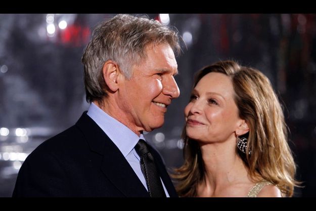  Harrison Ford et Calista Flockart, un couple aussi discret qu'amoureux.