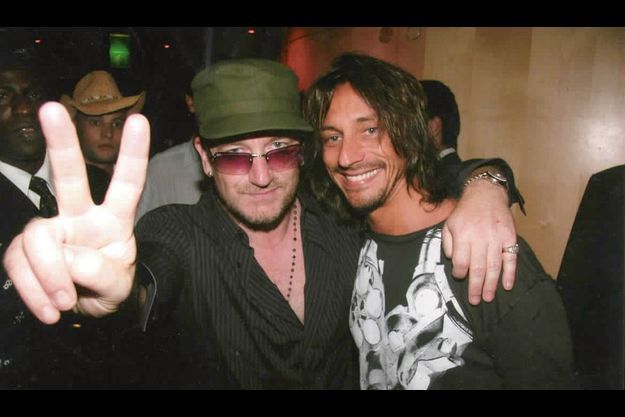  Bob Sinclar avec le chanteur de U2