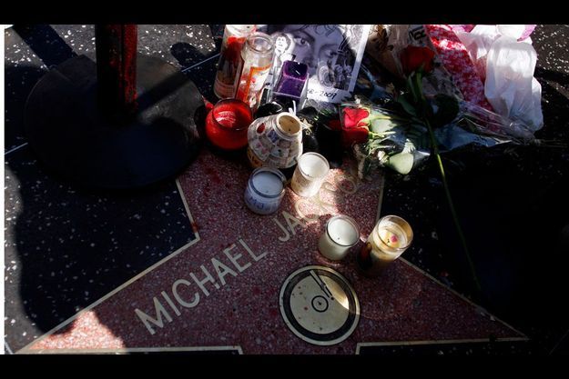  L'étoile de Michael Jackson a Hollywood