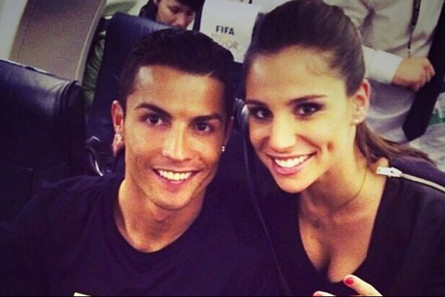 Cristiano Ronaldo aurait succombé au charme d'une jeune journaliste espagnole, Lucia Villalon