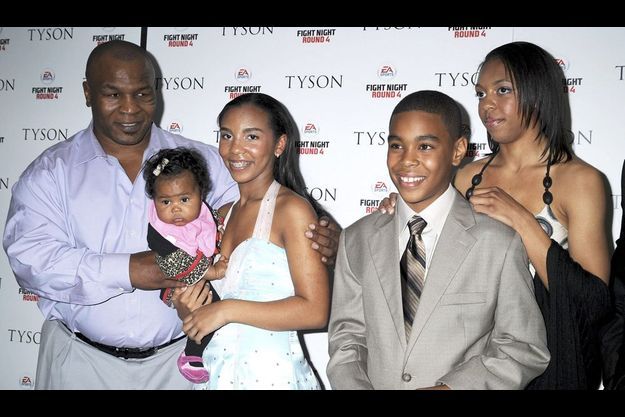  Mike Tyson avec ses enfants Milan, Gena, Amir et Rayna