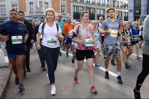 La reine des Belges Mathilde lors des 20 km de Bruxelles, le 12 septembre 2021 