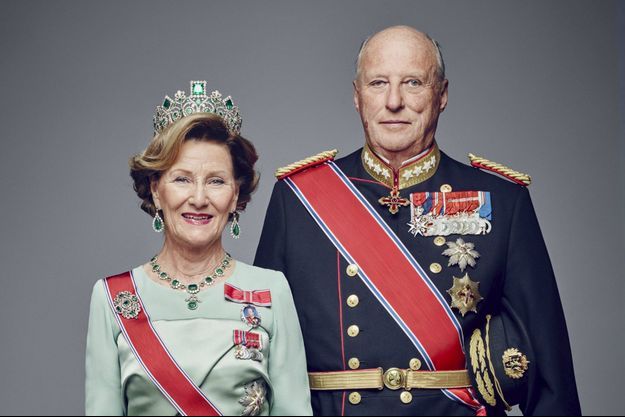 Le roi Harald V de Norvège hospitalisé