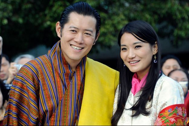 Le roi Jigme Khesar Namgyel Wangchuck et la reine Jetsun Pema au Japon le 17 novembre 2011