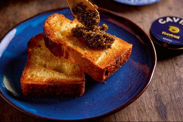 Avec le caviar, rien ne vaut le thé. 