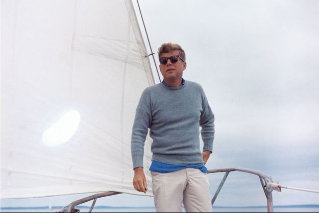 John F. Kennedy à bord du Manitou