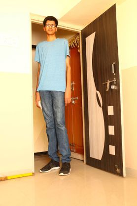 Cet Adolescent De 2 Metres Veut Devenir L Homme Le Plus Grand Du Monde