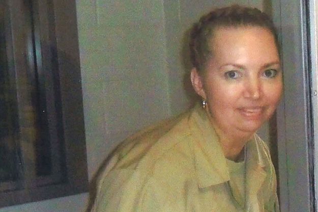 femme demande une réunion à paris