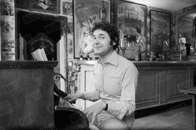 Dans Les Archives De Match Pierre Perret Sa Cuisine Son Zinc