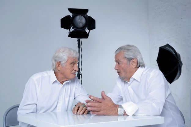 70 Ans De Paris Match Belmondo Delon Les Rivaux Sont Devenus Des Freres Delon and belmondo bring their own special magic to a pretty ordinary story.