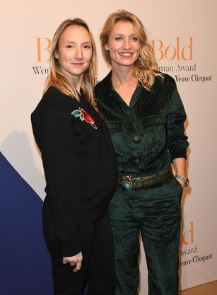 Audrey Lamy Enceinte Pour La Seconde Fois Devoile Ses Rondeurs