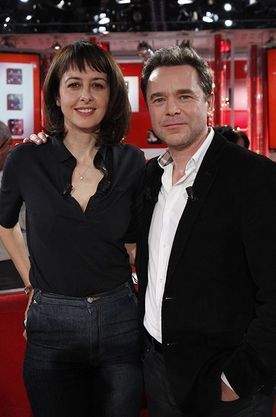 Dans Vivement Dimanche Valerie Bonneton Et Guillaume De Tonquedec Invites De Drucker