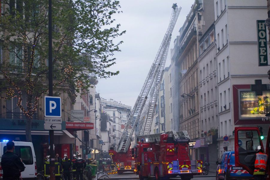 La rue de Charonne plongée dans l’obscurité