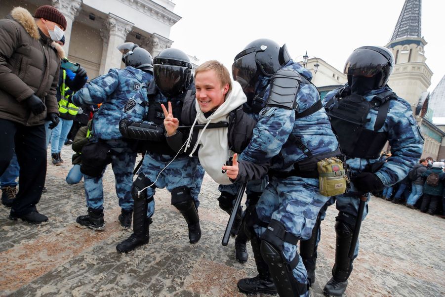 2021 01 31T110656Z 613172509 RC2ZIL9XQ2HY RTRMADP 3 RUSSIA POLITICS NAVALNY PROTESTS 2021 01 31T110656Z 613172509 RC2ZIL9XQ2HY RTRMADP 3 RUSSIA POLITICS NAVALNY PROTESTS