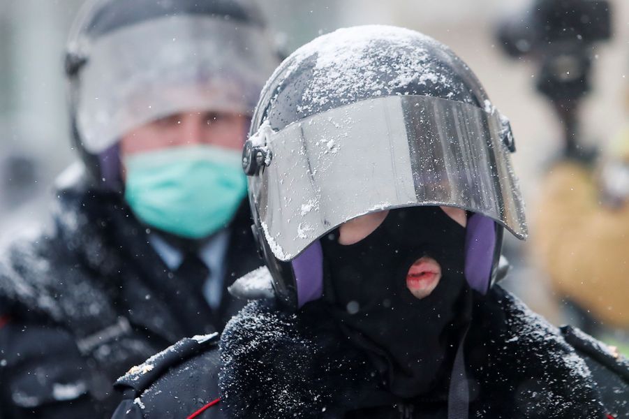 2021 01 31T121752Z 1230645861 RC20JL9592P4 RTRMADP 3 RUSSIA POLITICS NAVALNY PROTESTS 2021 01 31T121752Z 1230645861 RC20JL9592P4 RTRMADP 3 RUSSIA POLITICS NAVALNY PROTESTS