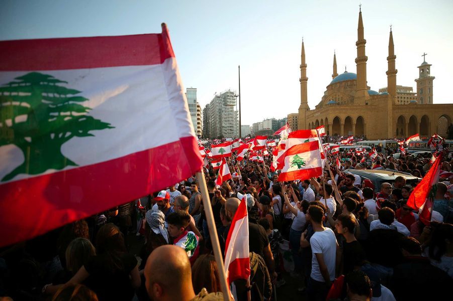 Le Monde En Face Liban Au Coeur Du Chaos Cinquième jour de manifestations au Liban, un plan de réformes attendu