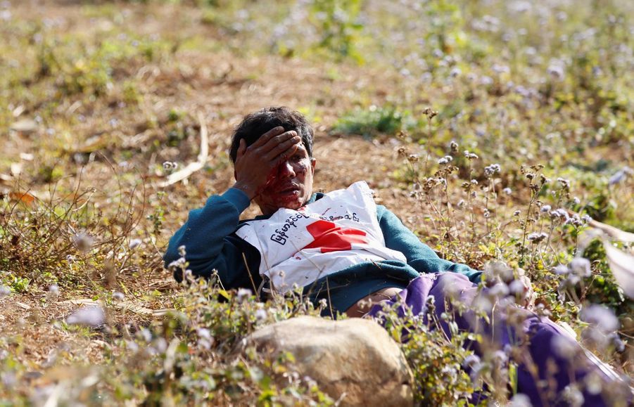 2000 civils en fuite - Etat d'urgence en Birmanie