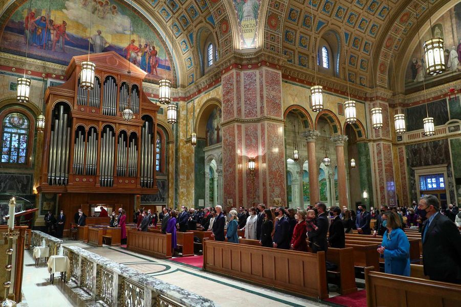 Joe et Jill Biden, messe avant l'investiture (Photos) Joe-Biden-eglise-5