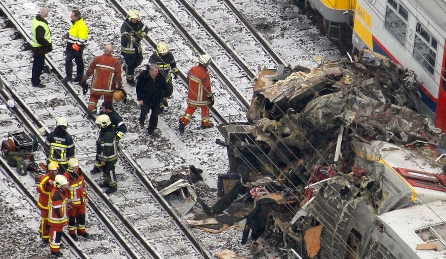 La collision ferroviaire belge en images