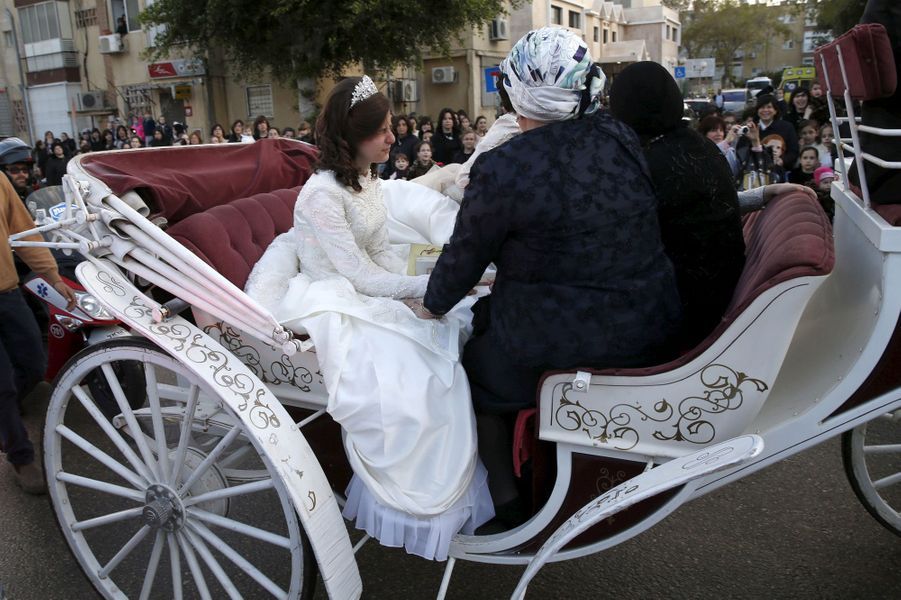 Mariage De Haut Rang Dans La Communaute Hassidique