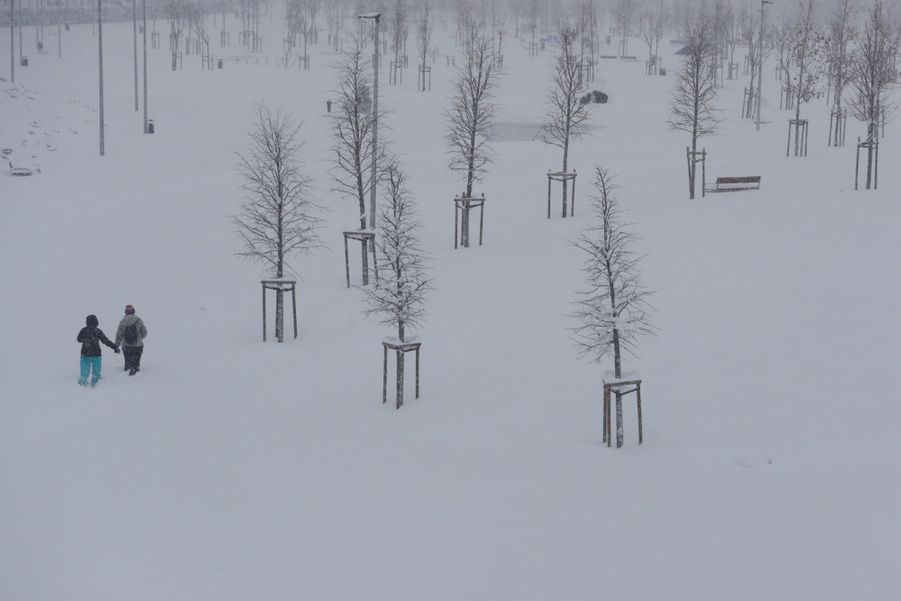 Une Tempête De Neige Sème Le Chaos En Espagne 13