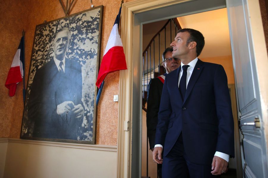 L Hommage D Emmanuel Macron A Charles De Gaulle A Colombey Les Deux Eglises