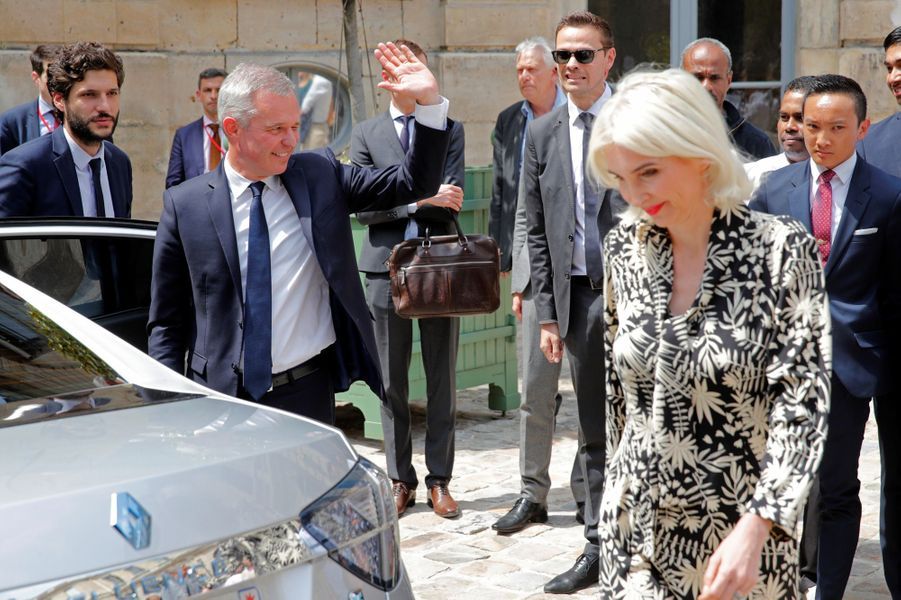 Accompagné de son épouse, François de Rugy quitte le ministère de l'Ecologie