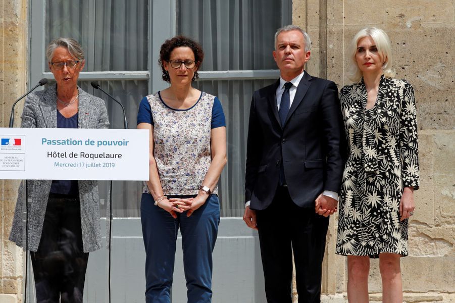 Accompagné de son épouse, François de Rugy quitte le ministère de l'Ecologie