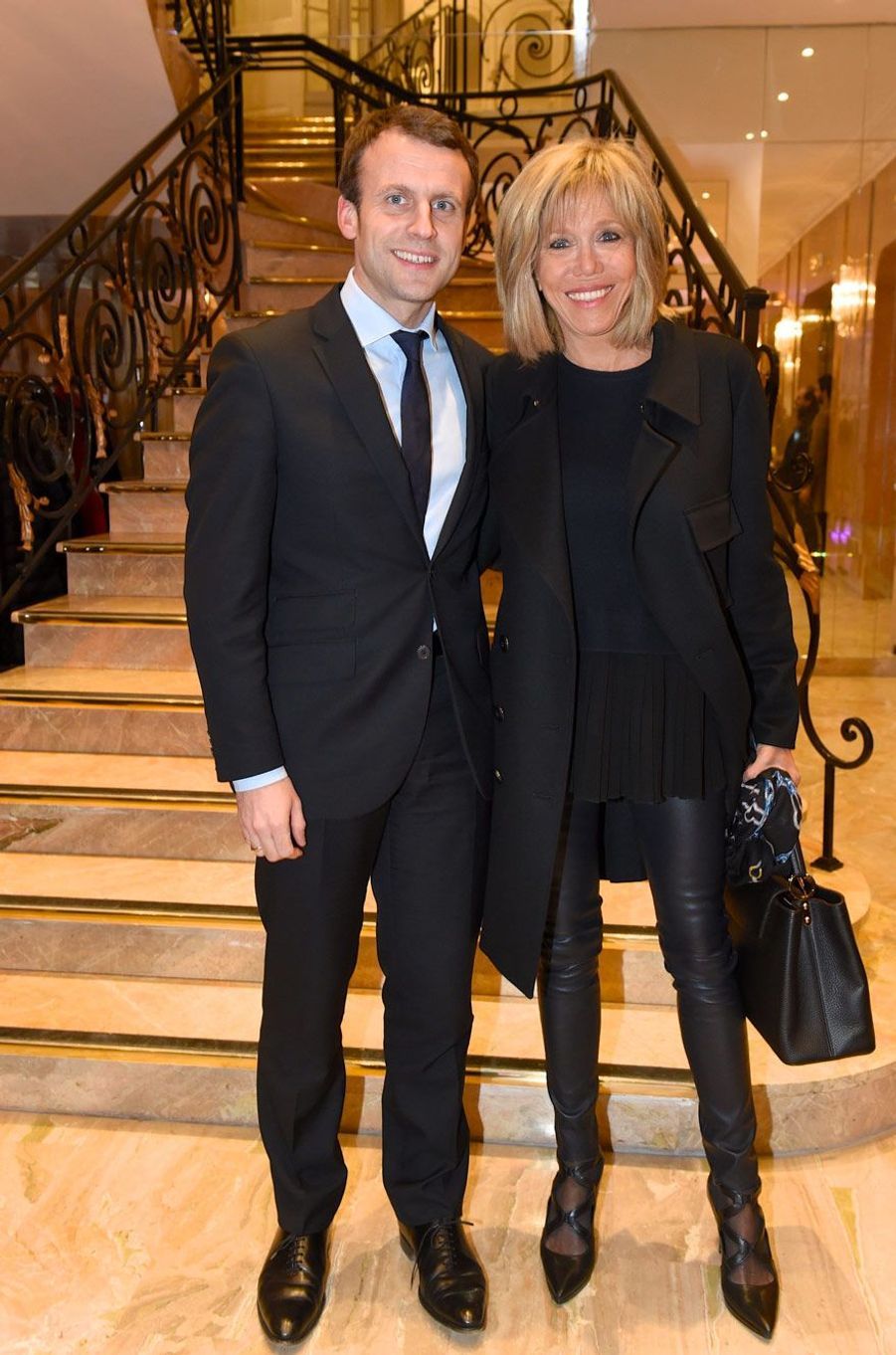 Emmanuel et Brigitte Macron, leur duo en images