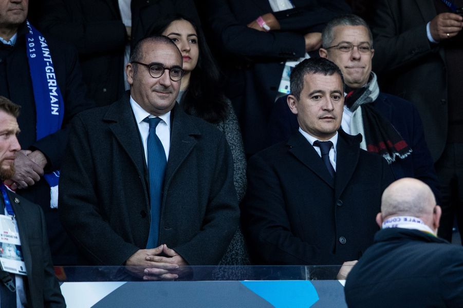 Emmanuel Macron au stade de France avec son frère Laurent ...