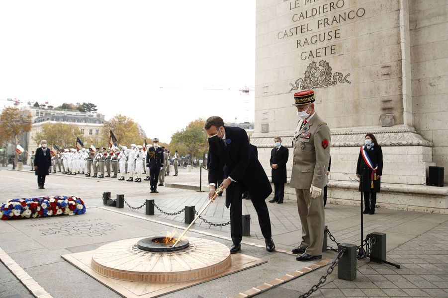Comment Fonctionne La Flamme Du Soldat Inconnu