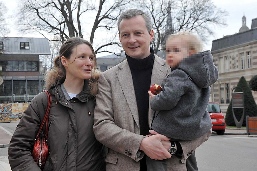 Quinze députés qui emploient leurs femmes ou leurs enfants